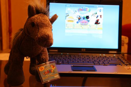 Обо всем - Webkinz: плюшевая игрушка с выходом в виртуальное пространство