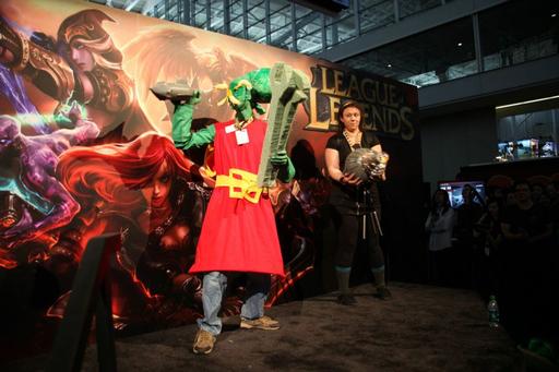 Лига Легенд - Косплей по LoL на PAX East 2012