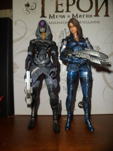 Mass Effect 3 - Mass Effect Play Arts Kai - Tali'Zorah vas Normandy - обзор